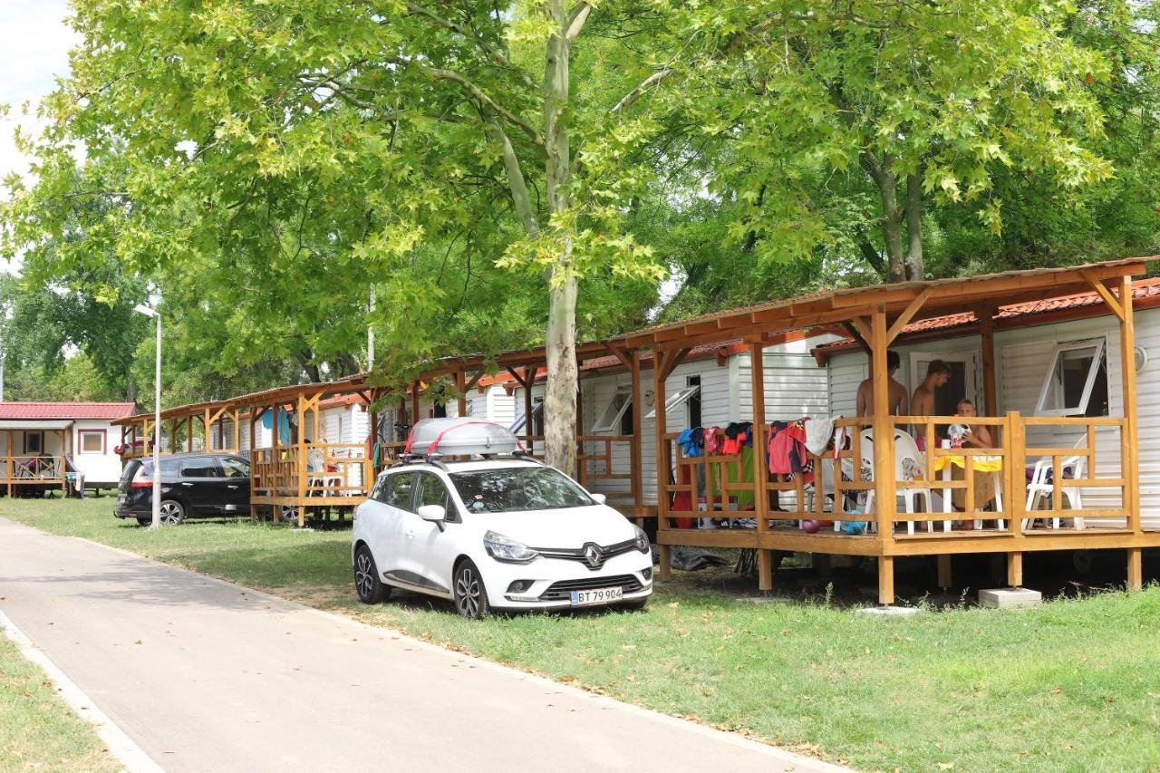Balatontourist Fuered Camping & Bungalows Balatonfured Luaran gambar